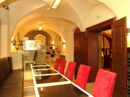 The Golden Wheel Boutique Hotel - image 14