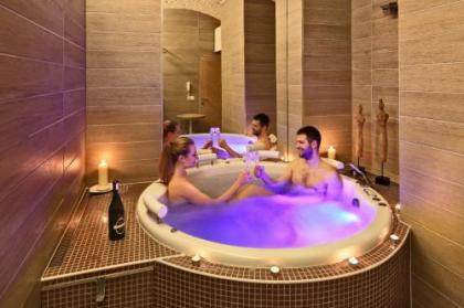 Absolutum Wellness Hotel - image 17