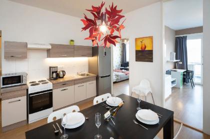 New Town - Apple Apartments - image 4