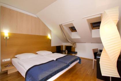 Falkensteiner Hotel Maria Prag - image 12