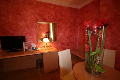 Hotel Roma Prague - image 11