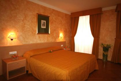 Hotel Roma Prague - image 12