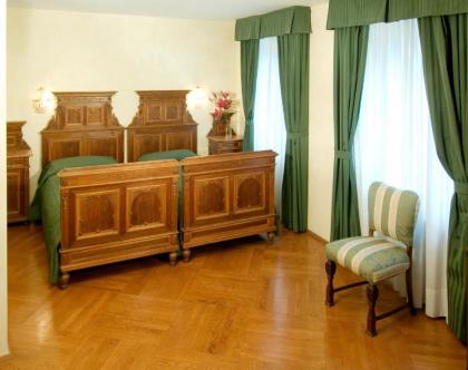 Hotel Roma Prague - image 7
