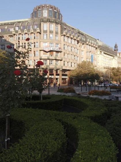 EA Hotel Rokoko - image 18