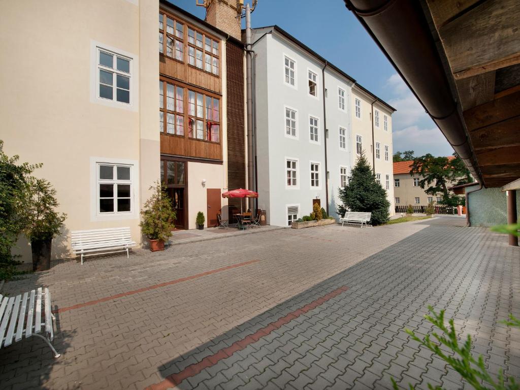 EA Hotel Jeleni Dvur Prague Castle - image 3