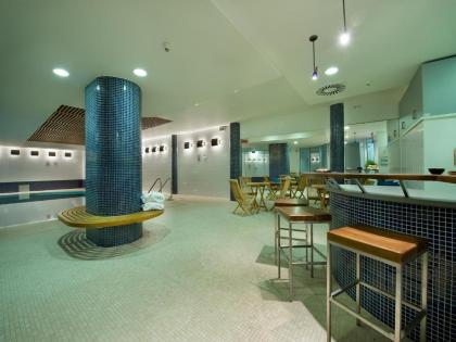 EA Hotel Julis - image 15
