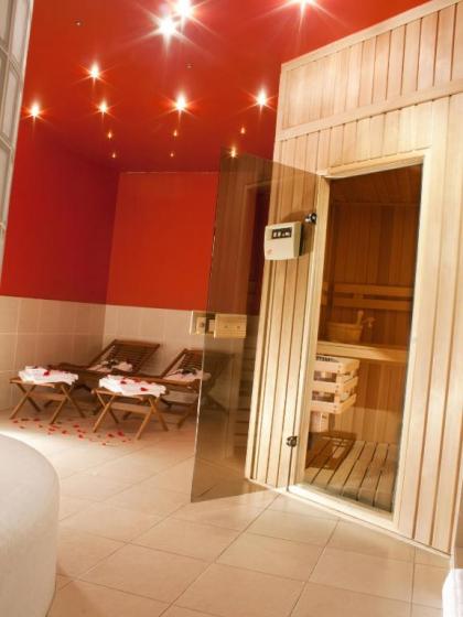 EA Hotel Crystal Palace - image 5