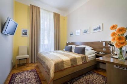 Monastery Hotel - image 15