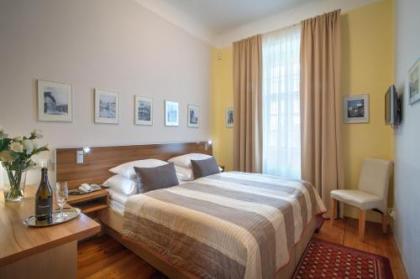 Monastery Hotel - image 18