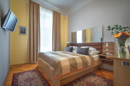 Monastery Hotel - image 3