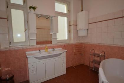 EA Hotel Apartments Wenceslas Square - image 14