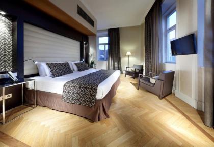 Eurostars Thalia - image 11