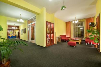 Hotel Henrietta - image 9