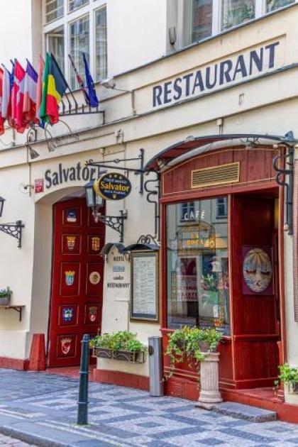 Hotel Salvator - image 12