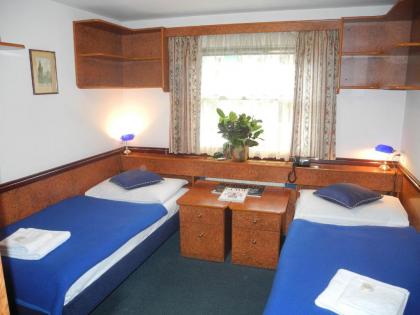 Admiral Botel - image 12