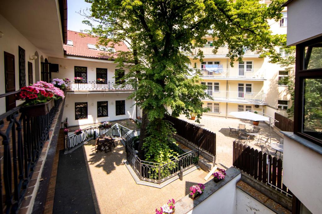 Hotel Amadeus - main image