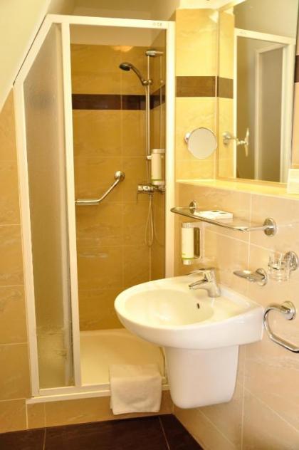 Hotel Certovka - image 7