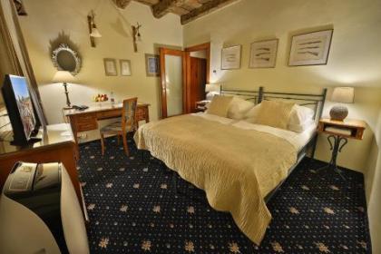 Hotel U 3 Pstrosu - image 6