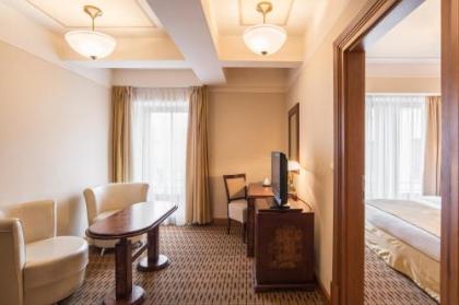Majestic Plaza Hotel Prague - image 13