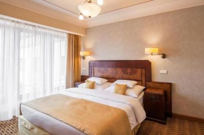 Majestic Plaza Hotel Prague - image 2