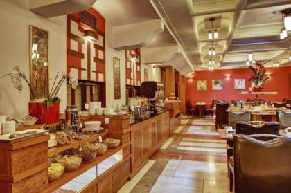 Majestic Plaza Hotel Prague - image 5