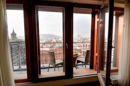 Majestic Plaza Hotel Prague - image 7