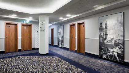 OREA Hotel Pyramida Praha - image 13