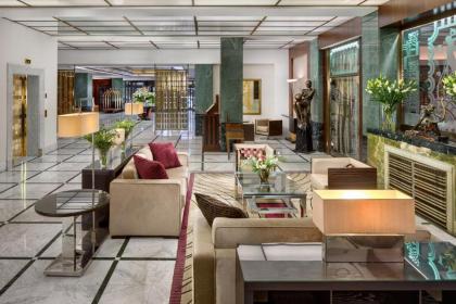 Alcron Hotel Prague - image 4