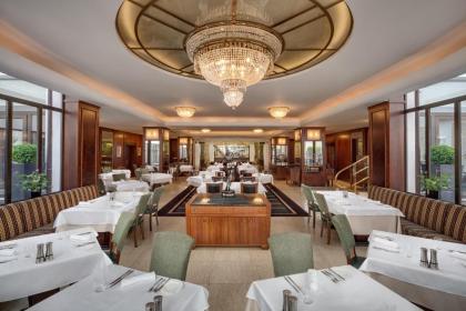 Alcron Hotel Prague - image 7