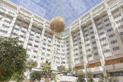 Hilton Prague Hotel - image 2