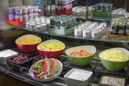 Hilton Prague Hotel - image 3