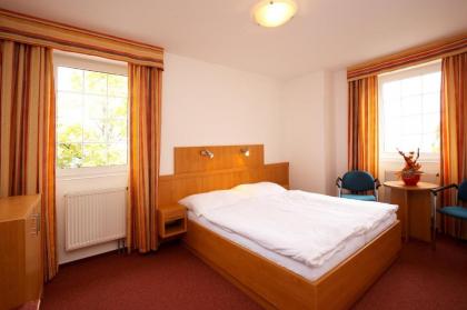 Hotel Avion - image 12