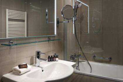 Michelangelo Grand Hotel - image 6