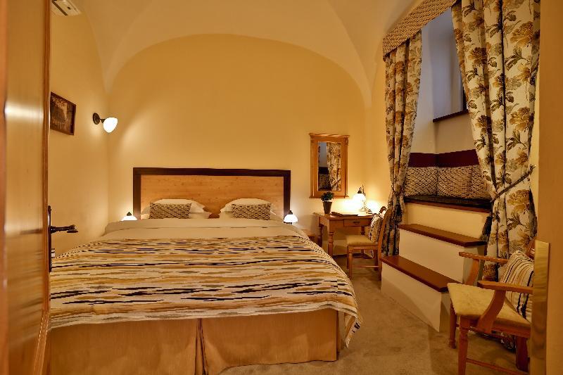 Questenberk Hotel - image 3