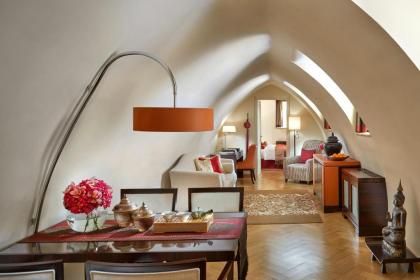 Mandarin Oriental Prague - image 17