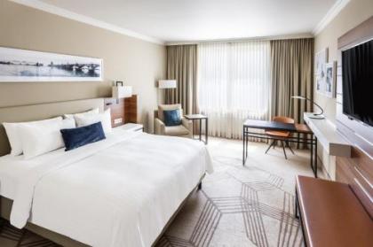 Prague Marriott Hotel - image 10