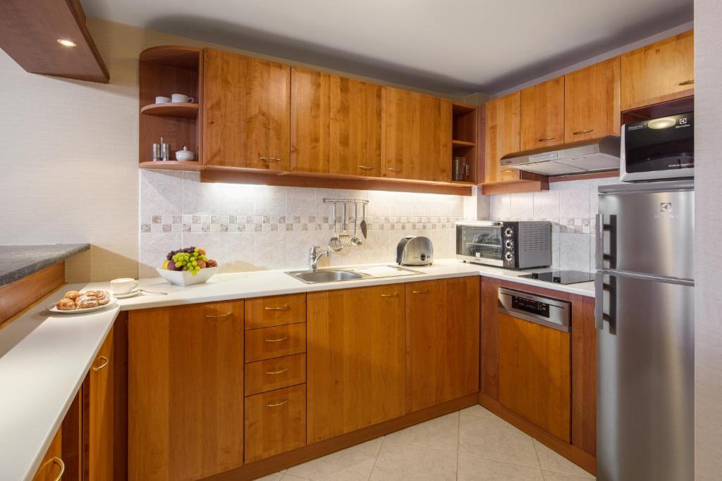 Mamaison Residence Downtown Prague - image 2