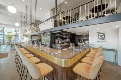 Hotel KINGS COURT - image 18