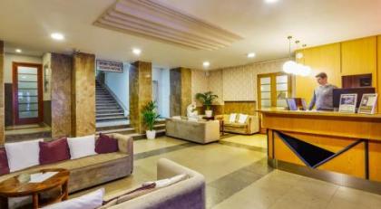 Metropolitan Old Town Hotel - image 16