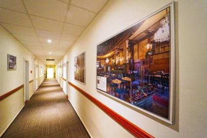 Metropolitan Old Town Hotel - image 6