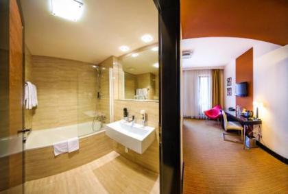 Grand Majestic Hotel Prague - image 15