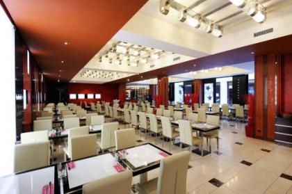 Grand Majestic Hotel Prague - image 8