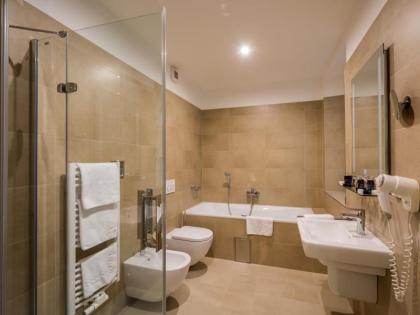 Hotel Pod Věží - image 11