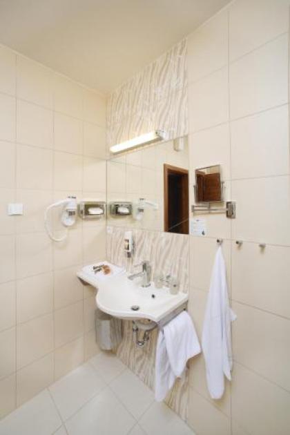 1.Republic Hotel - image 16