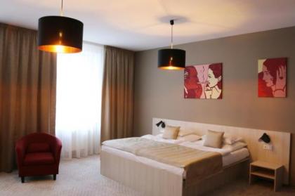 1.Republic Hotel - image 5
