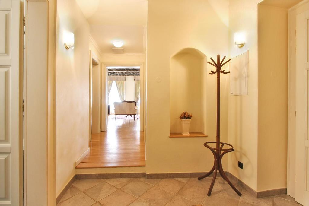 Chateau 9 - image 4