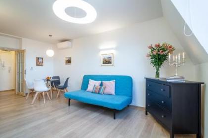Royal Road Residence - image 12