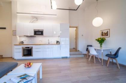 Royal Road Residence - image 14