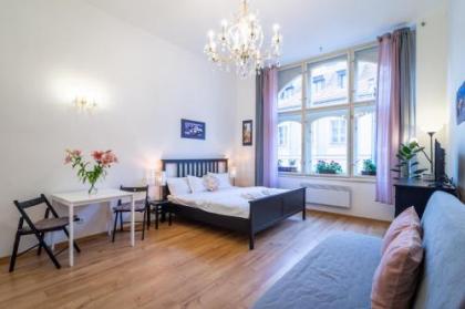 Royal Road Residence - image 5