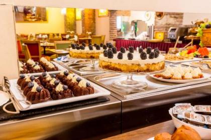 Myo Hotel Caruso - image 15